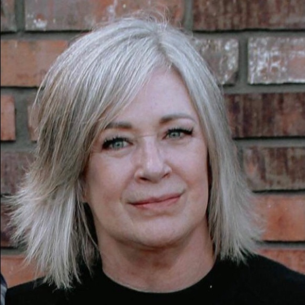 Meet your Posher, Linda